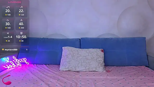 Snapshot of KisssAmmeli chatting on October 2025 12:58:01 PM KisssAmmeli online show from October 2025 12:58:01 PM