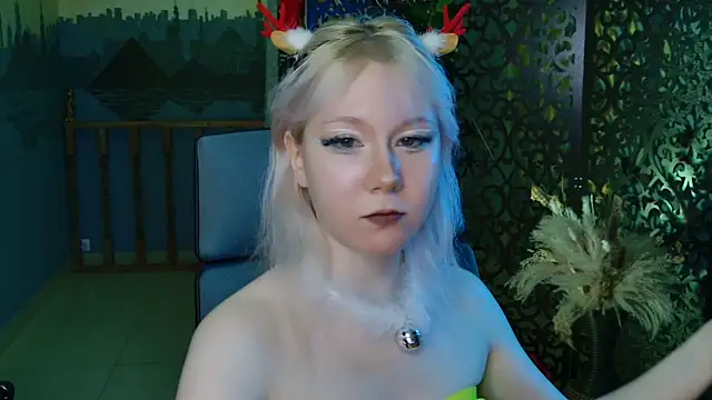 Snapshot of NancyMartinez chatting on December 2024 01:10:02 PM NancyMartinez online show from December 2024 01:10:02 PM