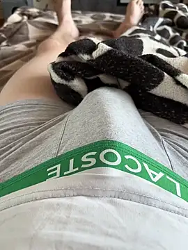 red red00 online show from March 2026 07:37:02 AM