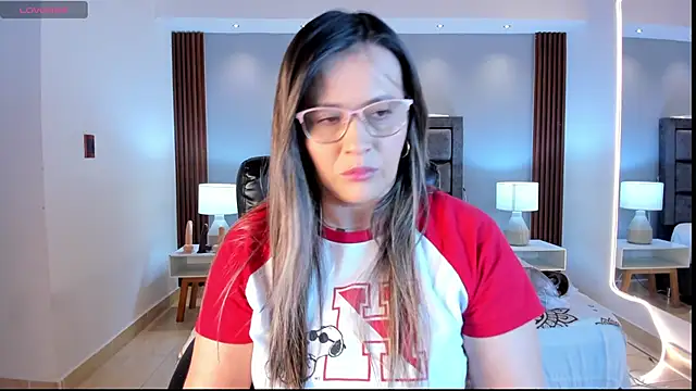 Snapshot of Susann_Ross chatting on March 2025 10:57:02 AM Susann Ross online show from March 2025 10:57:02 AM