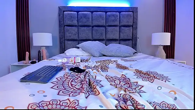 Snapshot of Susann_Ross chatting on March 2025 05:09:01 PM Susann Ross online show from March 2025 05:09:01 PM