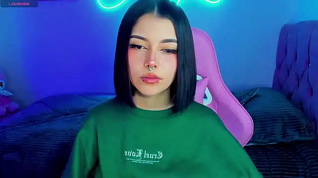 adri tom44 online show from December 2024 04:03:02 AM