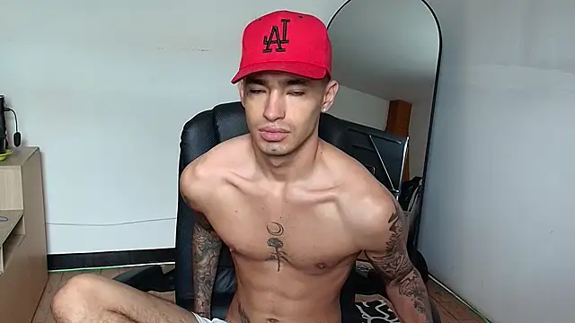 Damon  333 online show from November 2025 06:32:01 PM