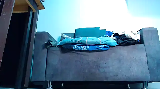 Snapshot of mastersmits chatting on March 2025 05:14:01 AM mastersmits online show from March 2025 05:14:01 AM