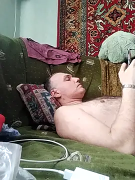 Snapshot of Pineapple04 chatting on March 2025 08:38:02 AM Pineapple04 online show from March 2025 08:38:02 AM