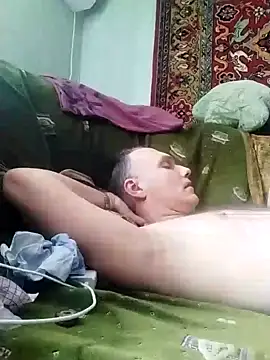 Snapshot of Pineapple04 chatting on March 2025 06:53:02 AM Pineapple04 online show from March 2025 06:53:02 AM