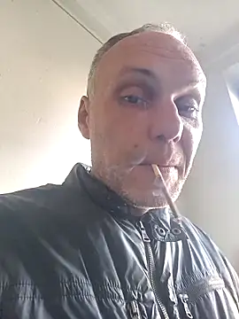 Snapshot of Pineapple04 chatting on October 2025 08:47:01 AM Pineapple04 online show from October 2025 08:47:01 AM