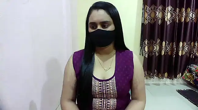 Snapshot of LovelyRose69 chatting on January 2025 08:37:01 PM LovelyRose69 online show from January 2025 08:37:01 PM