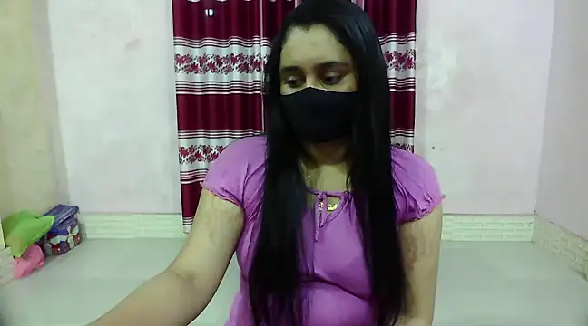 Snapshot of LovelyRose69 chatting on January 2025 05:26:02 PM LovelyRose69 online show from January 2025 05:26:02 PM