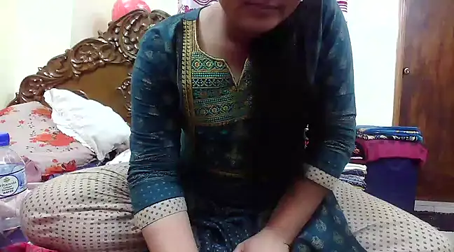 Snapshot of LovelyRose69 chatting on March 2025 04:51:02 PM LovelyRose69 online show from March 2025 04:51:02 PM