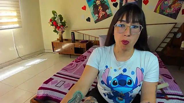 jeyloveebony online show from January 2025 05:16:02 PM