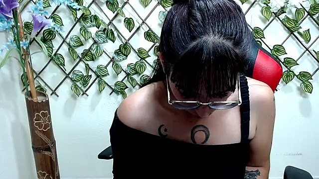 jeyloveebony online show from March 2025 05:07:02 PM