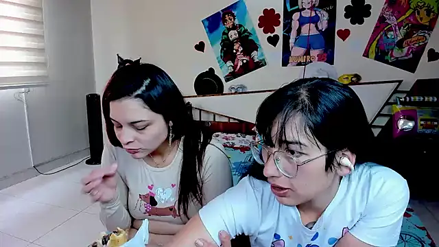 jeyloveebony online show from September 2025 03:35:02 PM