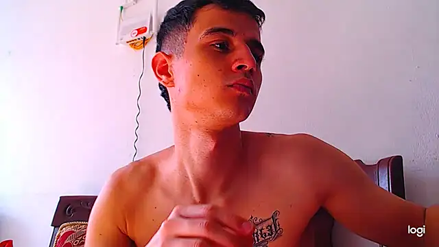 ADAM HOT online show from November 2025 08:18:02 PM