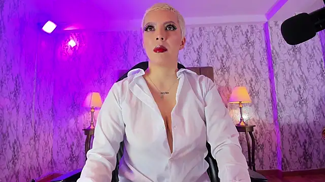 Camila Chainn online show from January 2025 01:09:02 PM