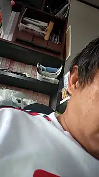 07YUKIO online show from October 2025 07:05:02 AM