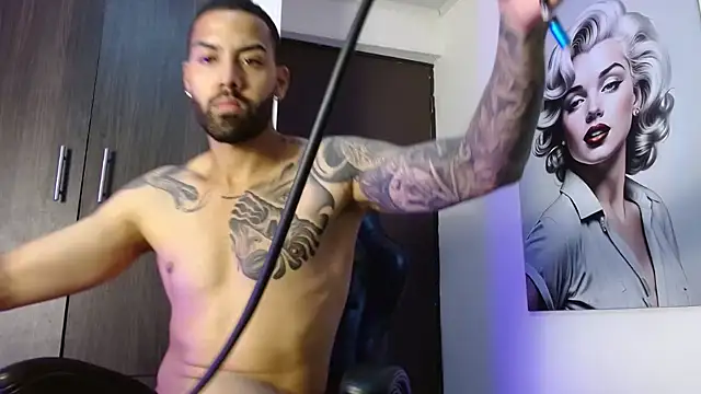 Hendry  online show from October 2025 03:26:02 AM