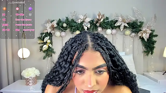 Snapshot of atenea_roberts chatting on December 2024 03:30:02 AM atenea roberts online show from December 2024 03:30:02 AM