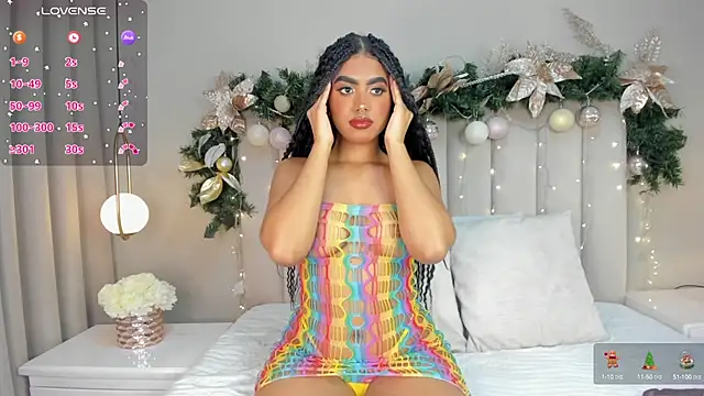 Snapshot of atenea_roberts chatting on December 2024 02:13:02 AM atenea roberts online show from December 2024 02:13:02 AM