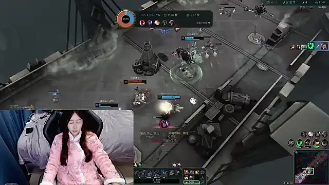 Angelababy001 online show from January 2025 04:43:02 PM