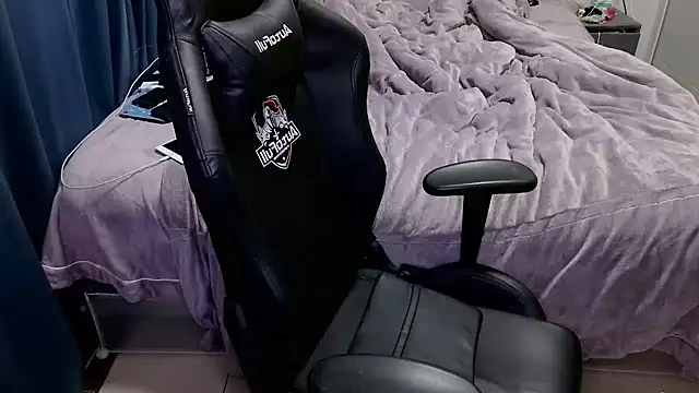 Angelababy001 online show from January 2025 06:02:01 PM