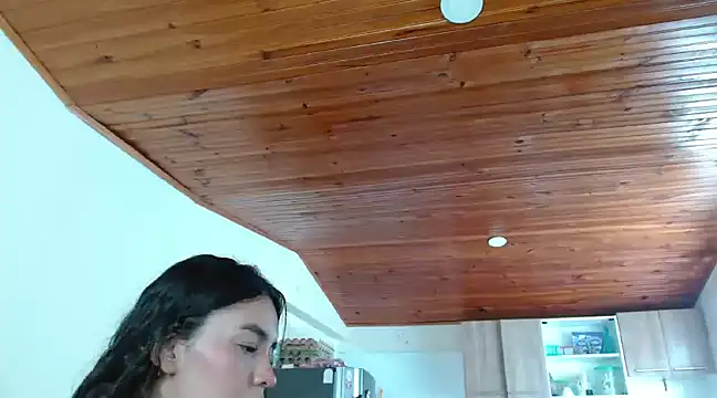 Snapshot of Cuty_sexy_hot chatting on December 2024 02:33:01 PM Cuty sexy hot online show from December 2024 02:33:01 PM
