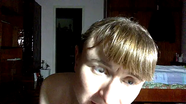 KlavdiaPetrivna online show from October 2025 01:13:02 AM