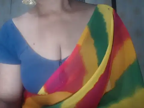 LustyShreya online show from November 2025 05:01:02 PM