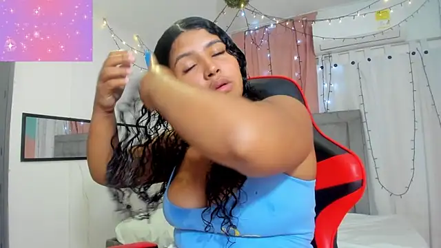 Snapshot of valentina_0_ chatting on February 2025 03:29:01 AM valentina 0 online show from February 2025 03:29:01 AM