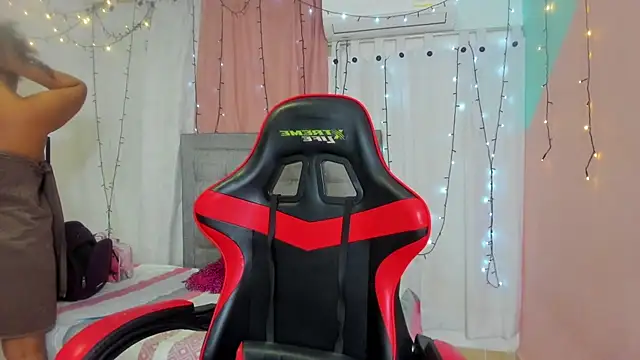 Snapshot of valentina_0_ chatting on March 2025 03:26:01 AM valentina 0 online show from March 2025 03:26:01 AM