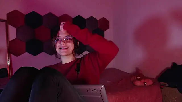 liz-beths online show from March 2025 12:16:02 AM