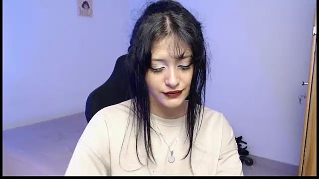 Snapshot of liz-beths chatting on May 2026 01:18:01 PM liz-beths online show from May 2026 01:18:01 PM