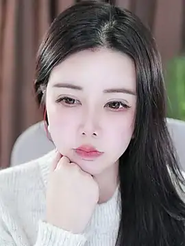 Snapshot of Qiaoqiao_ chatting on January 2025 06:28:01 PM Qiaoqiao online show from January 2025 06:28:01 PM