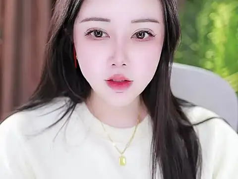 Snapshot of Qiaoqiao_ chatting on January 2025 10:21:02 AM Qiaoqiao online show from January 2025 10:21:02 AM