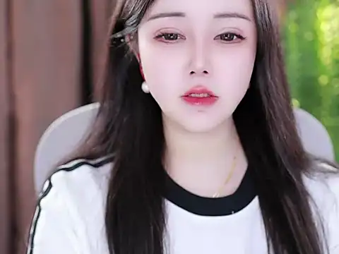 Snapshot of Qiaoqiao_ chatting on February 2025 07:26:01 AM Qiaoqiao online show from February 2025 07:26:01 AM