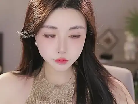 Qiaoqiao  online show from January 2026 04:01:01 PM