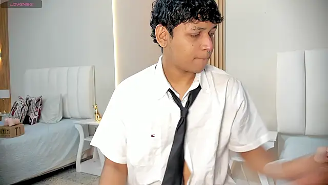 Snapshot of axel_ps chatting on November 2025 04:02:02 AM axel ps online show from November 2025 04:02:02 AM