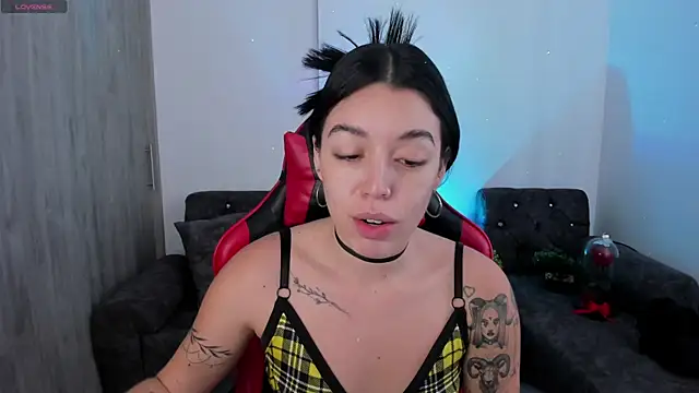 zoee jackson online show from March 2026 08:35:02 PM