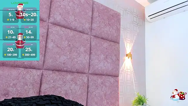 LilitRobins online show from December 2024 02:05:02 PM