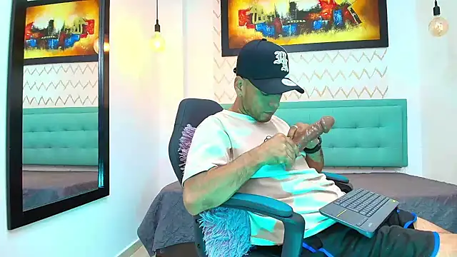 Andrey u92 online show from January 2025 07:41:02 PM