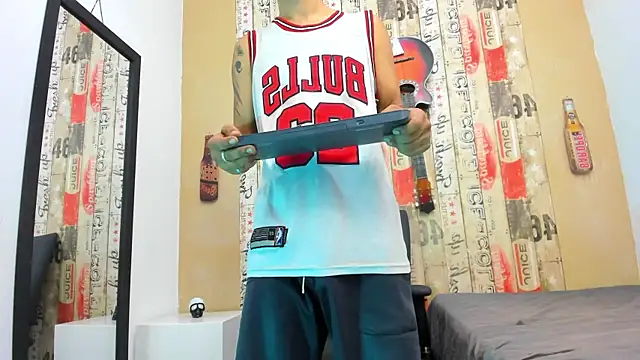 Andrey u92 online show from February 2025 08:11:01 PM