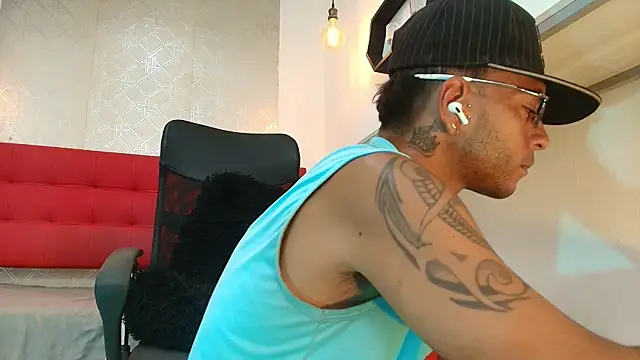 Andrey u92 online show from September 2025 07:36:02 PM