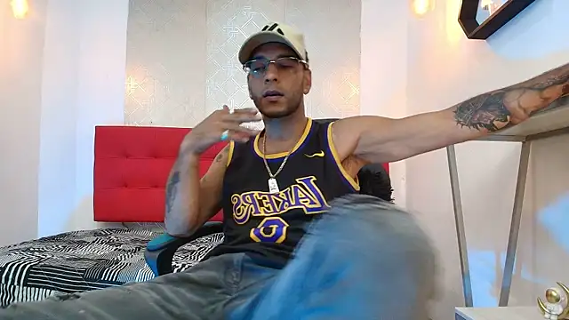 Andrey u92 online show from September 2025 07:37:01 PM