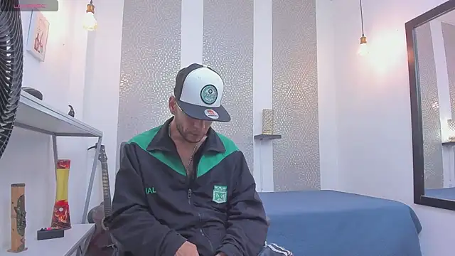 Andrey u92 online show from September 2025 08:25:01 PM