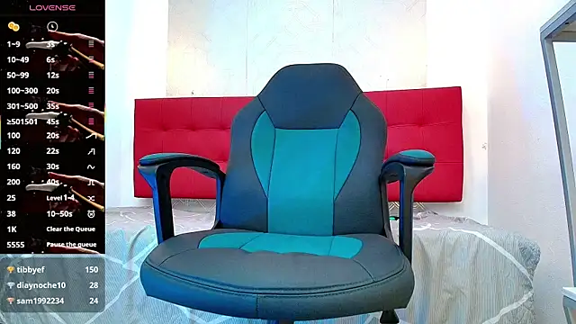 Andrey u92 online show from October 2025 07:39:01 AM