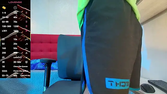 Andrey u92 online show from October 2025 07:59:01 PM