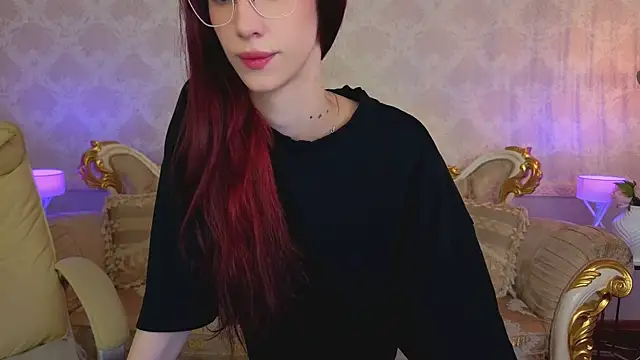 Evelyn Rush online show from July 2026 07:33:01 AM