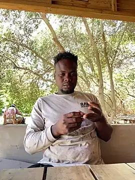 Andricastro online show from January 2025 04:32:02 PM