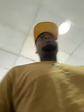 Andricastro online show from September 2025 09:25:02 PM