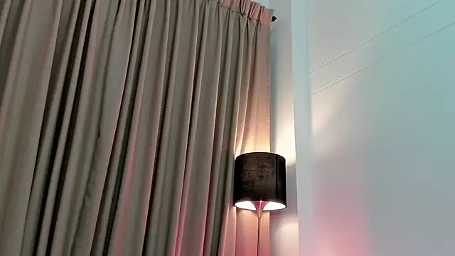 SabrinaWarrenn online show from February 2025 11:55:01 AM